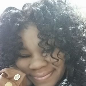 Meet your Posher, Shareefah